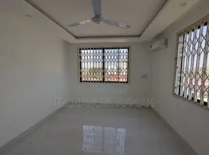 3bdrm Apartment in Achimota for rent