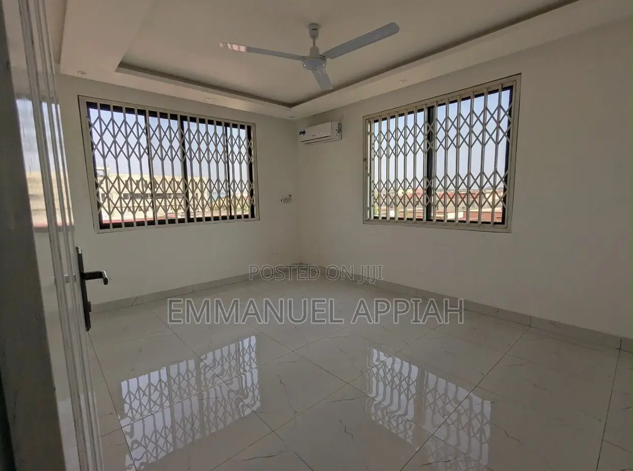 3bdrm Apartment in Achimota for rent