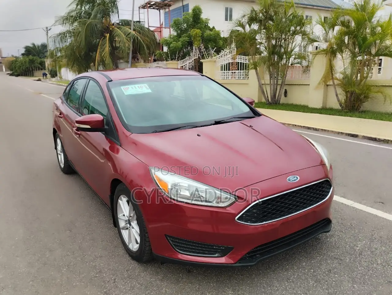 Ford Focus S Sedan FWD (2.0L 4cyl 5M) 2016 Red