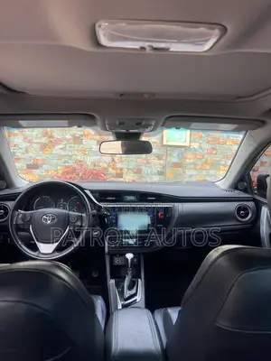 Toyota Corolla XSE (1.8L 4cyl 2A) 2019 Gray