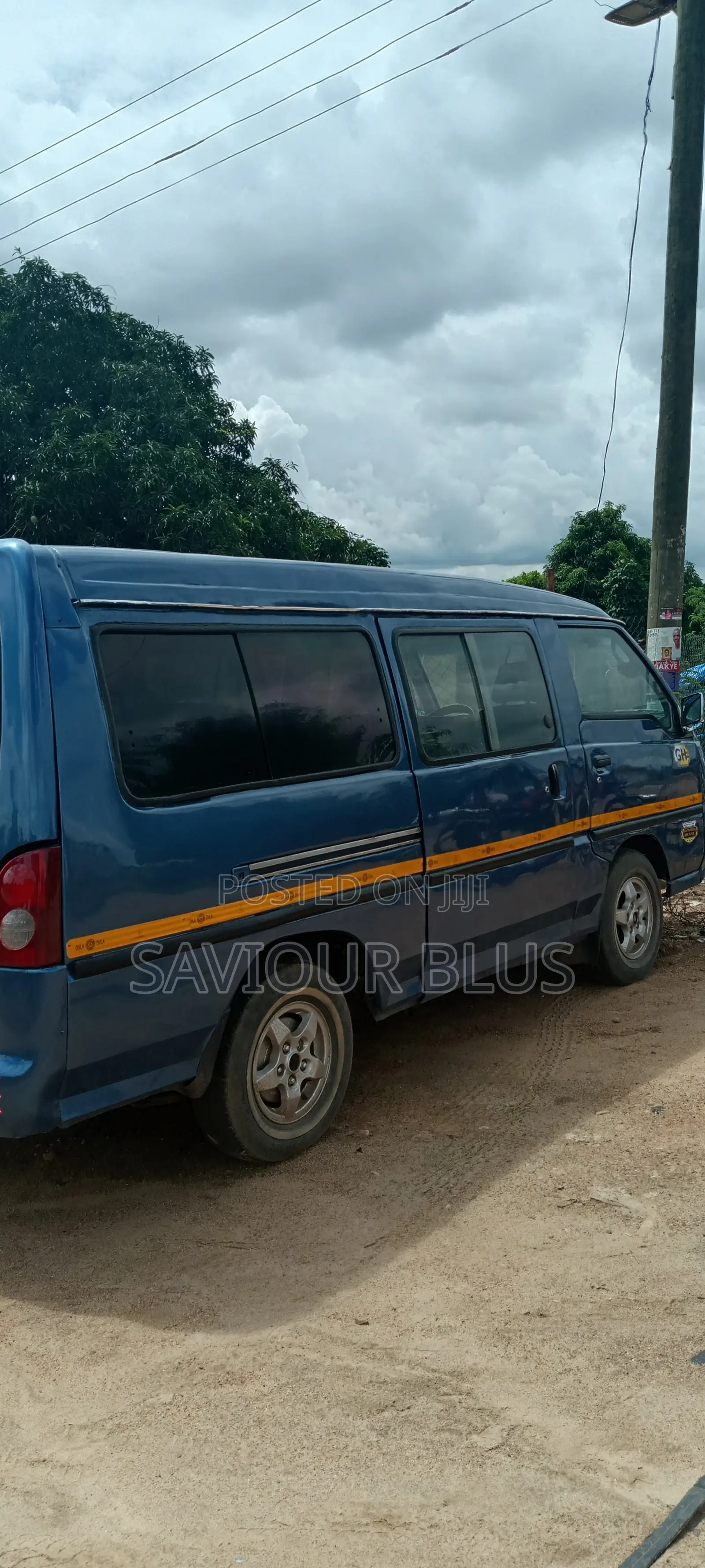 Hyundai H-100 2001 Blue