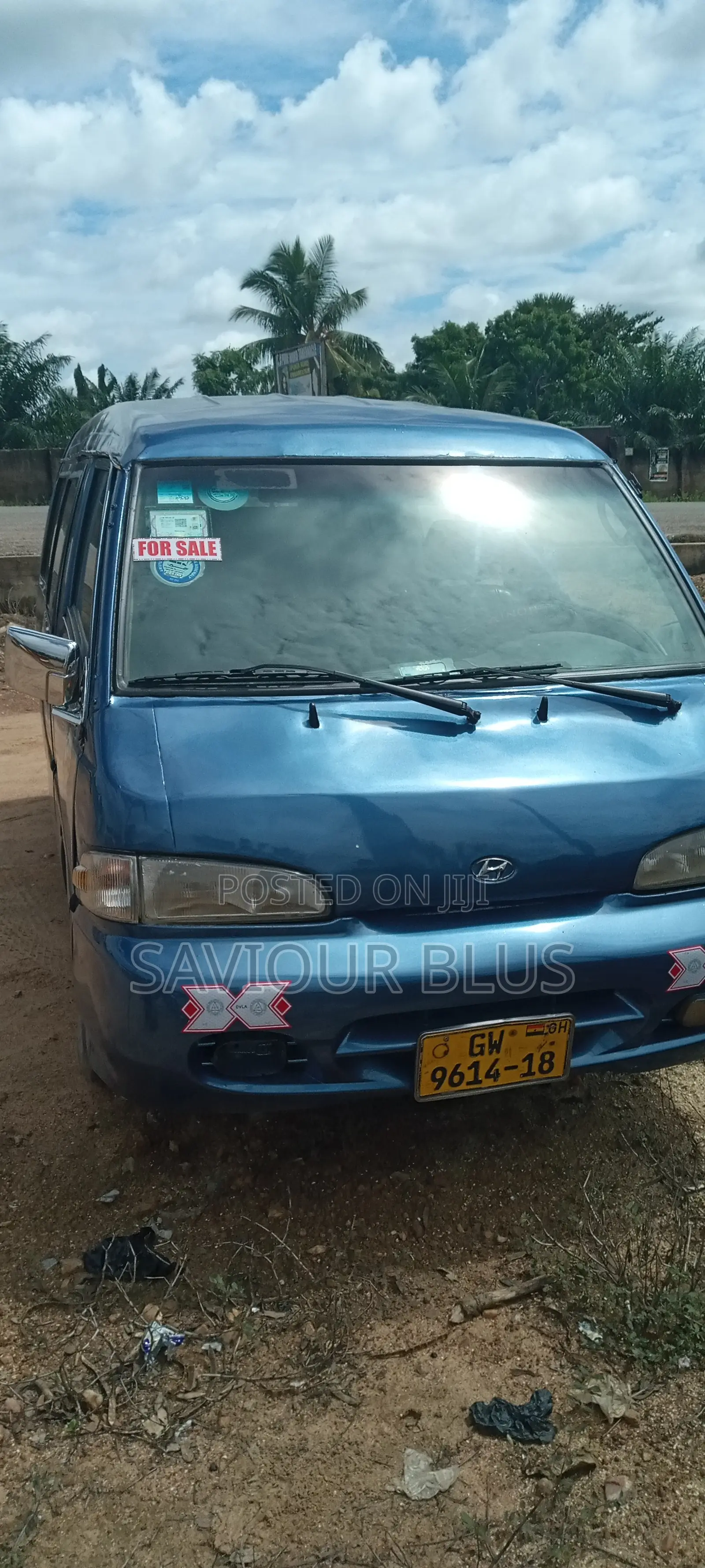 Hyundai H-100 2001 Blue