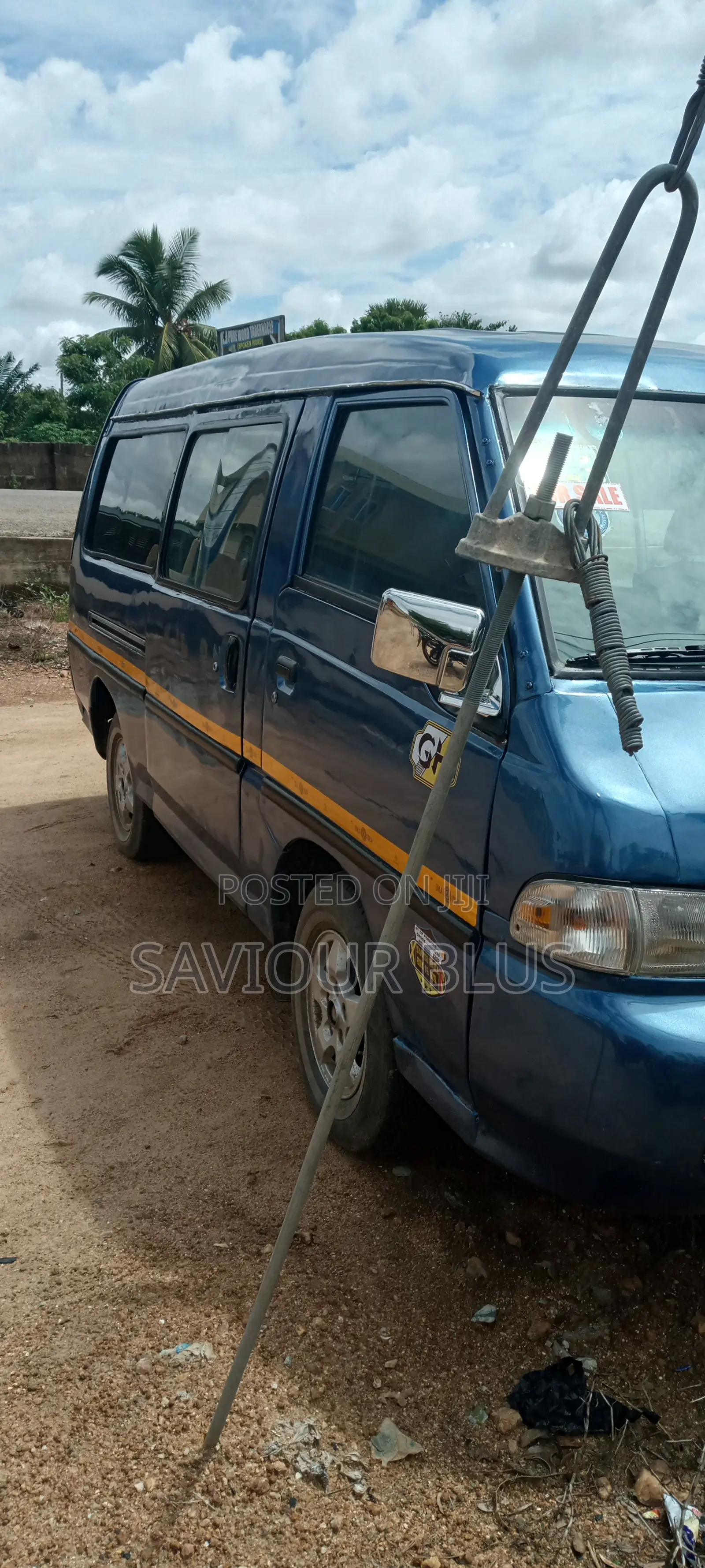 Hyundai H-100 2001 Blue