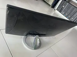 Monitor Edgeless