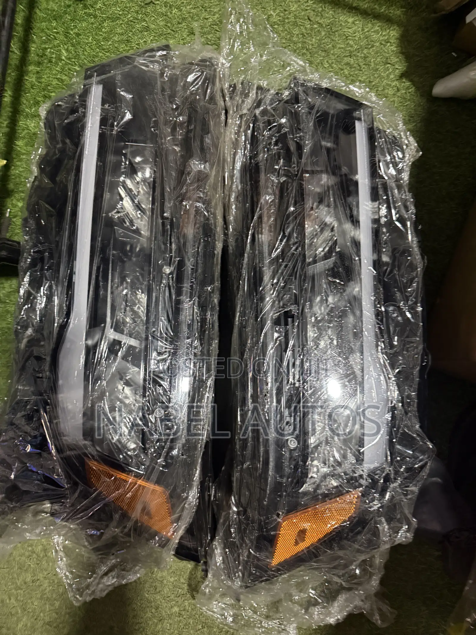 Honda Pilot 2024 Headlight Pair