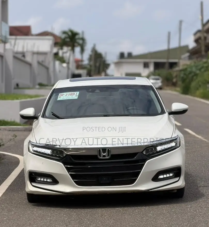 Honda Accord Touring 2.0T 2020 White