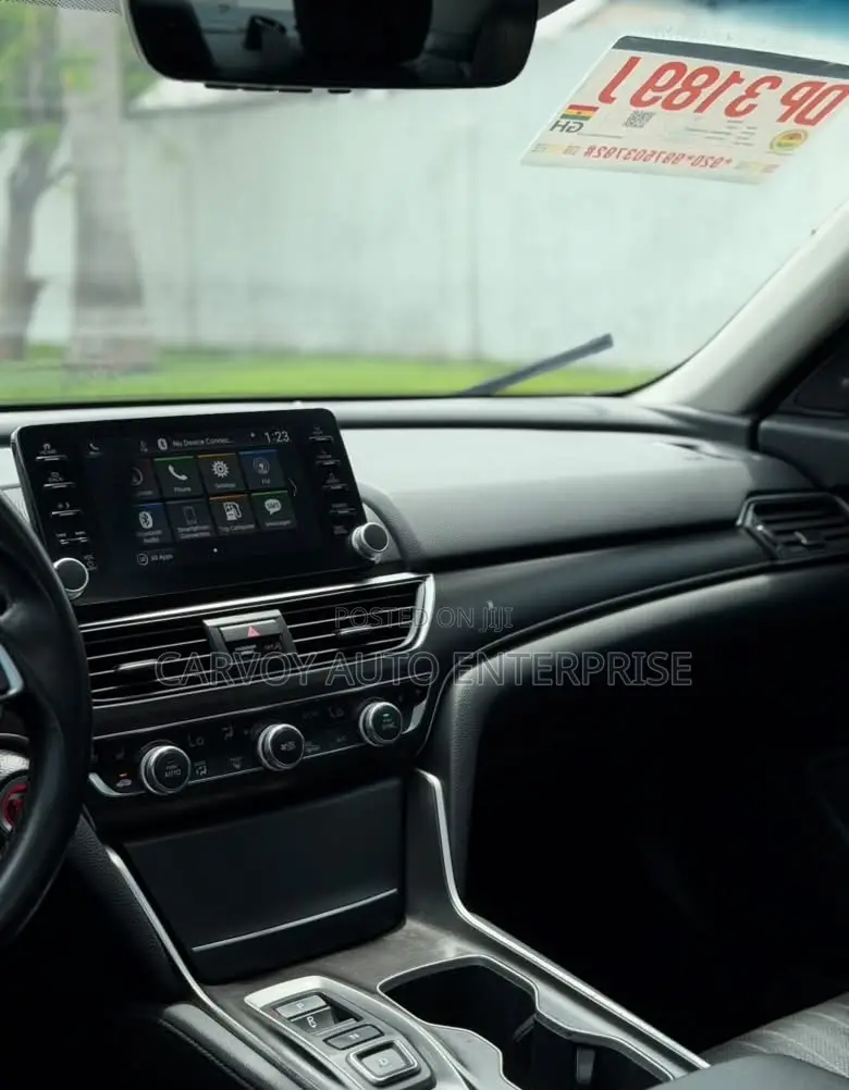 Honda Accord Touring 2.0T 2020 White