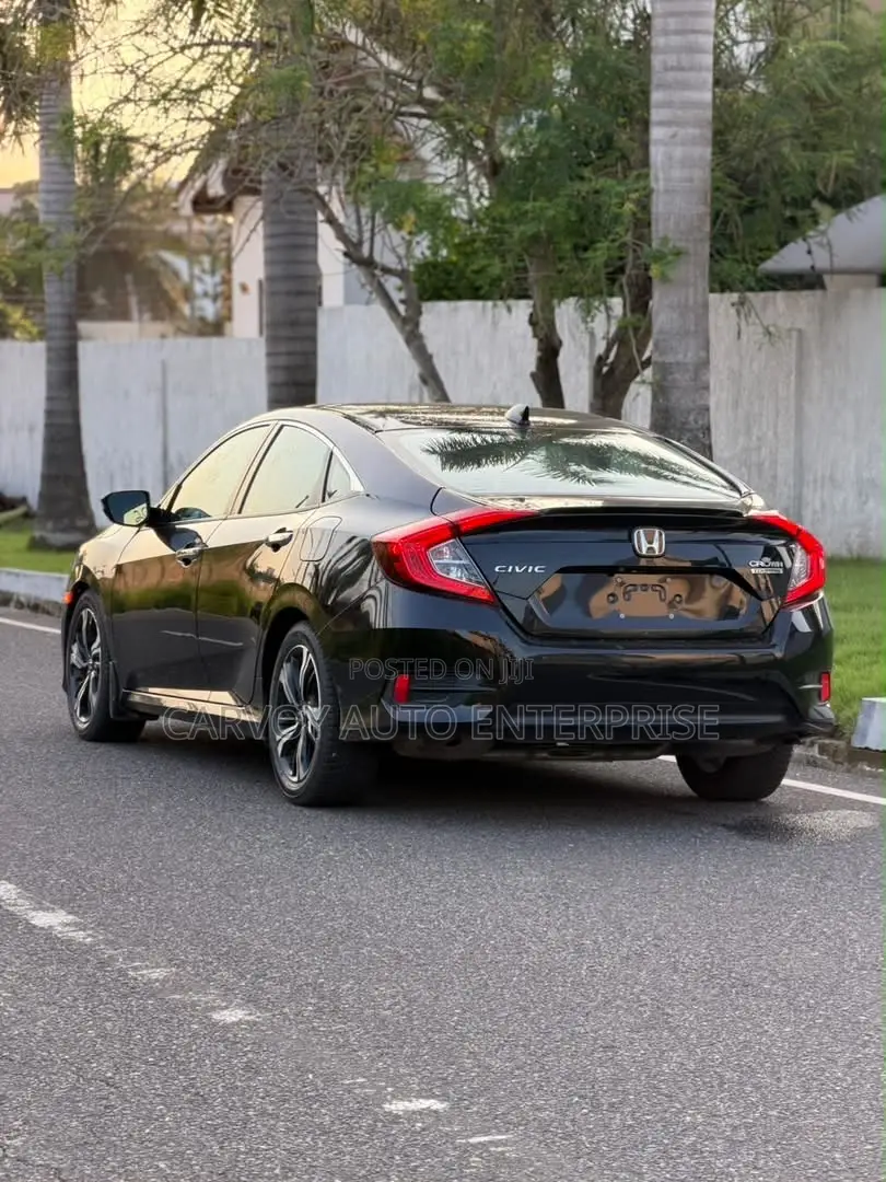 Honda Civic Touring Sedan 2018 Black