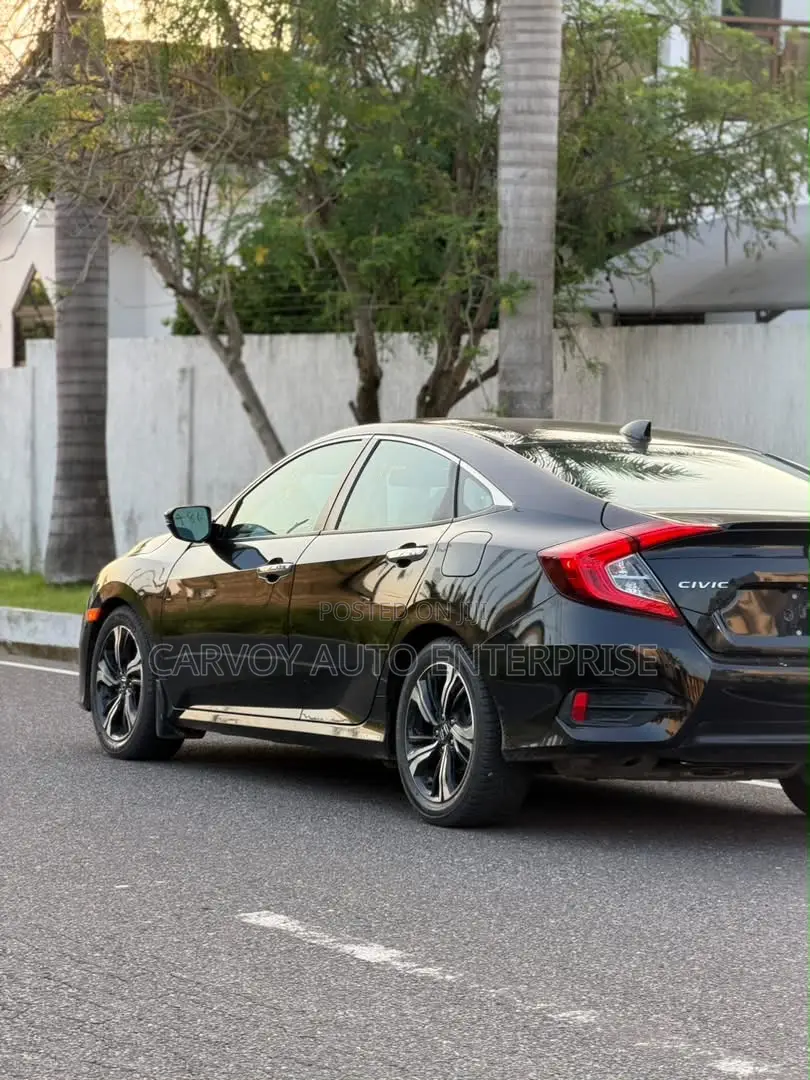 Honda Civic Touring Sedan 2018 Black