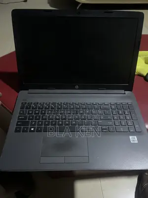 Laptop HP 215 G1 8GB Intel Core i3 HDD 1T