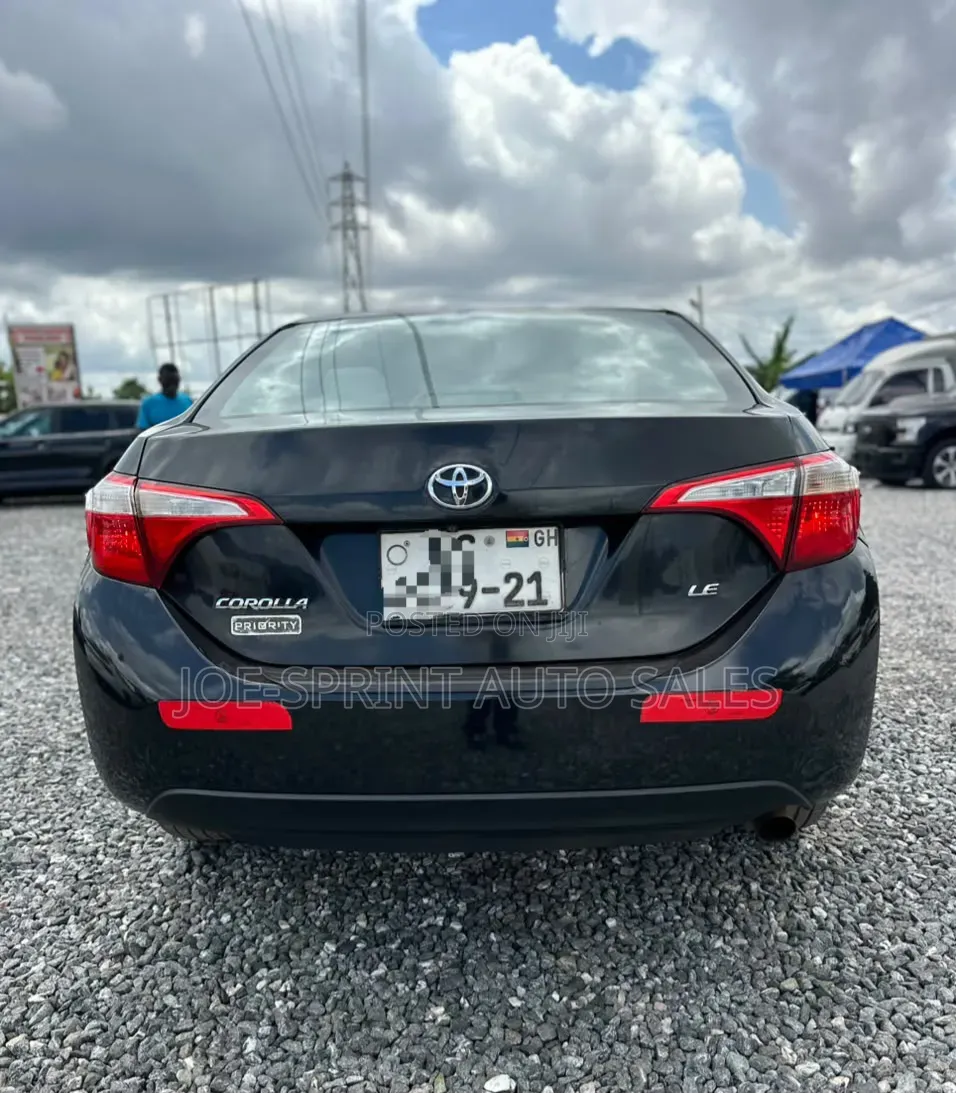 Toyota Corolla 2015 Black
