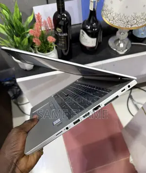Laptop HP EliteBook 840 G6 8GB Intel Core i7 SSD 256GB