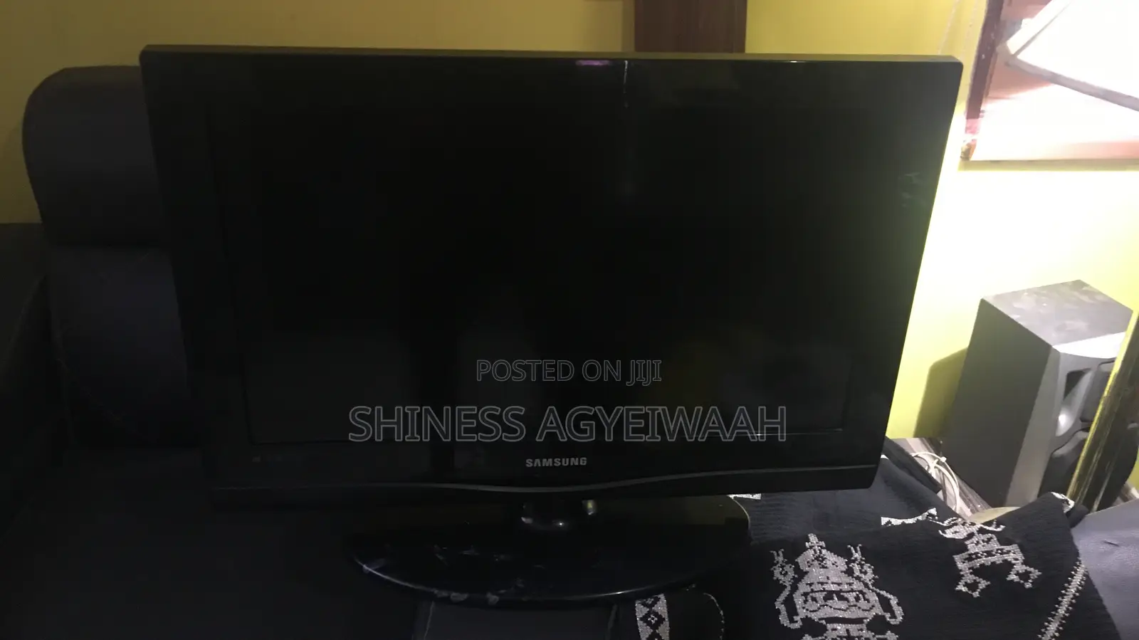 Samsung 32 Inches Tv
