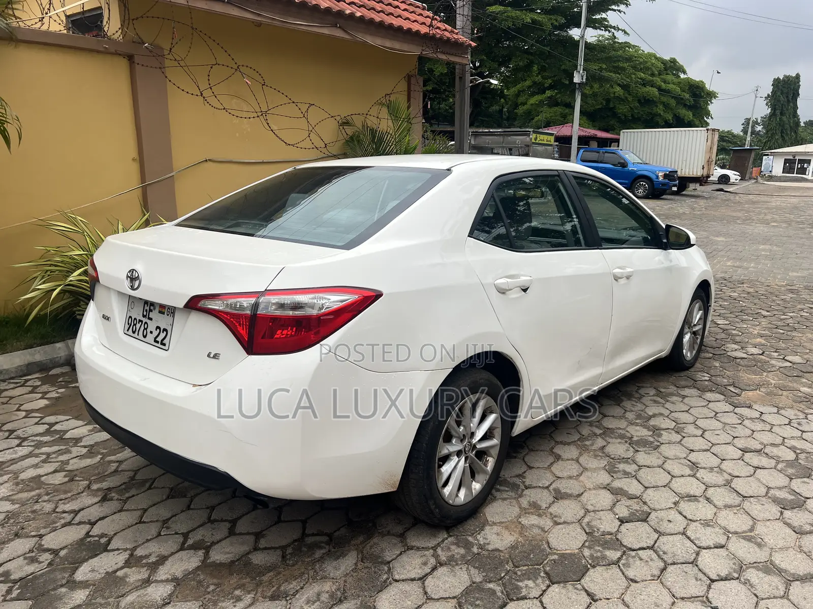 Toyota Corolla 2015 White
