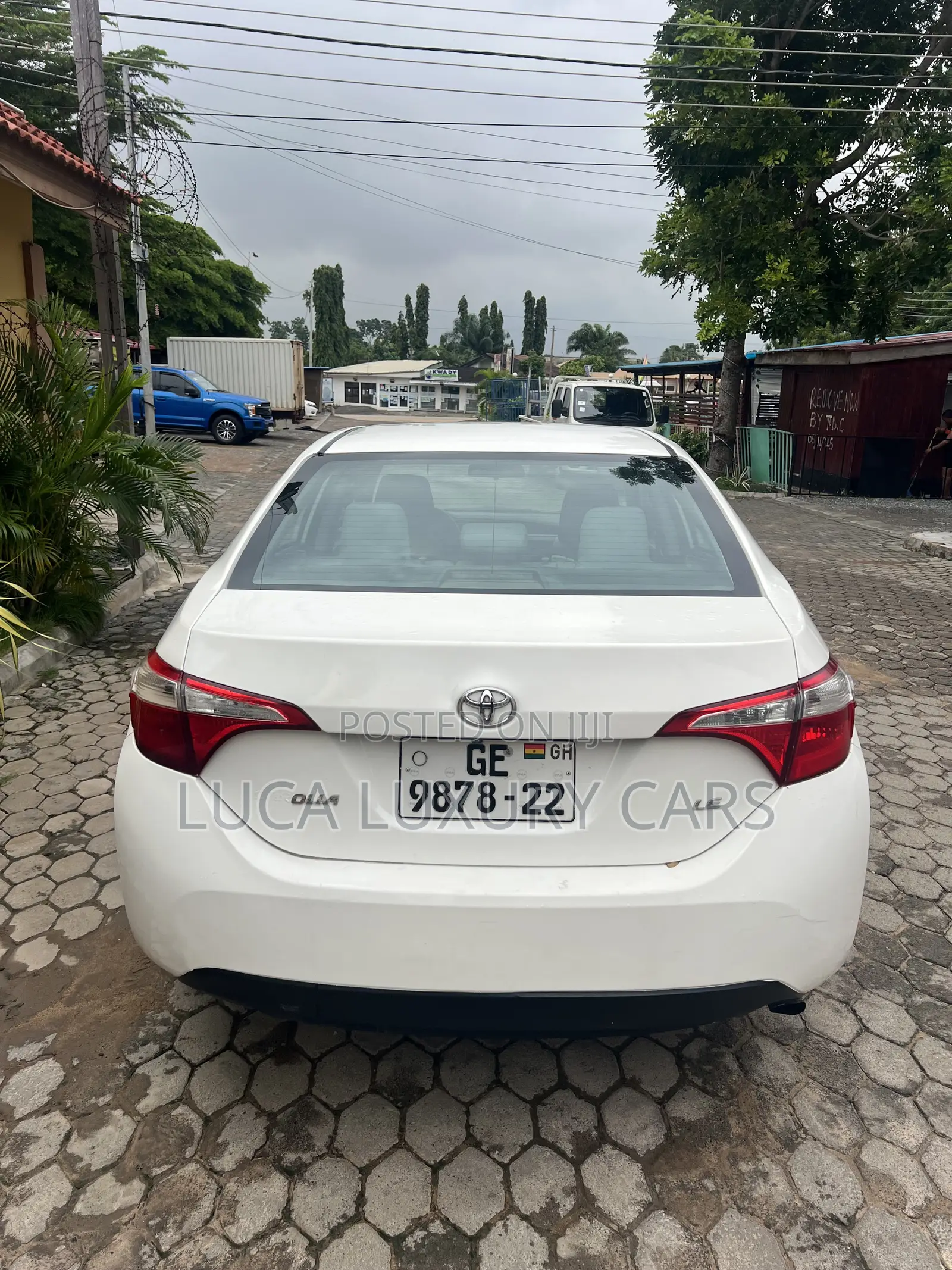 Toyota Corolla 2015 White