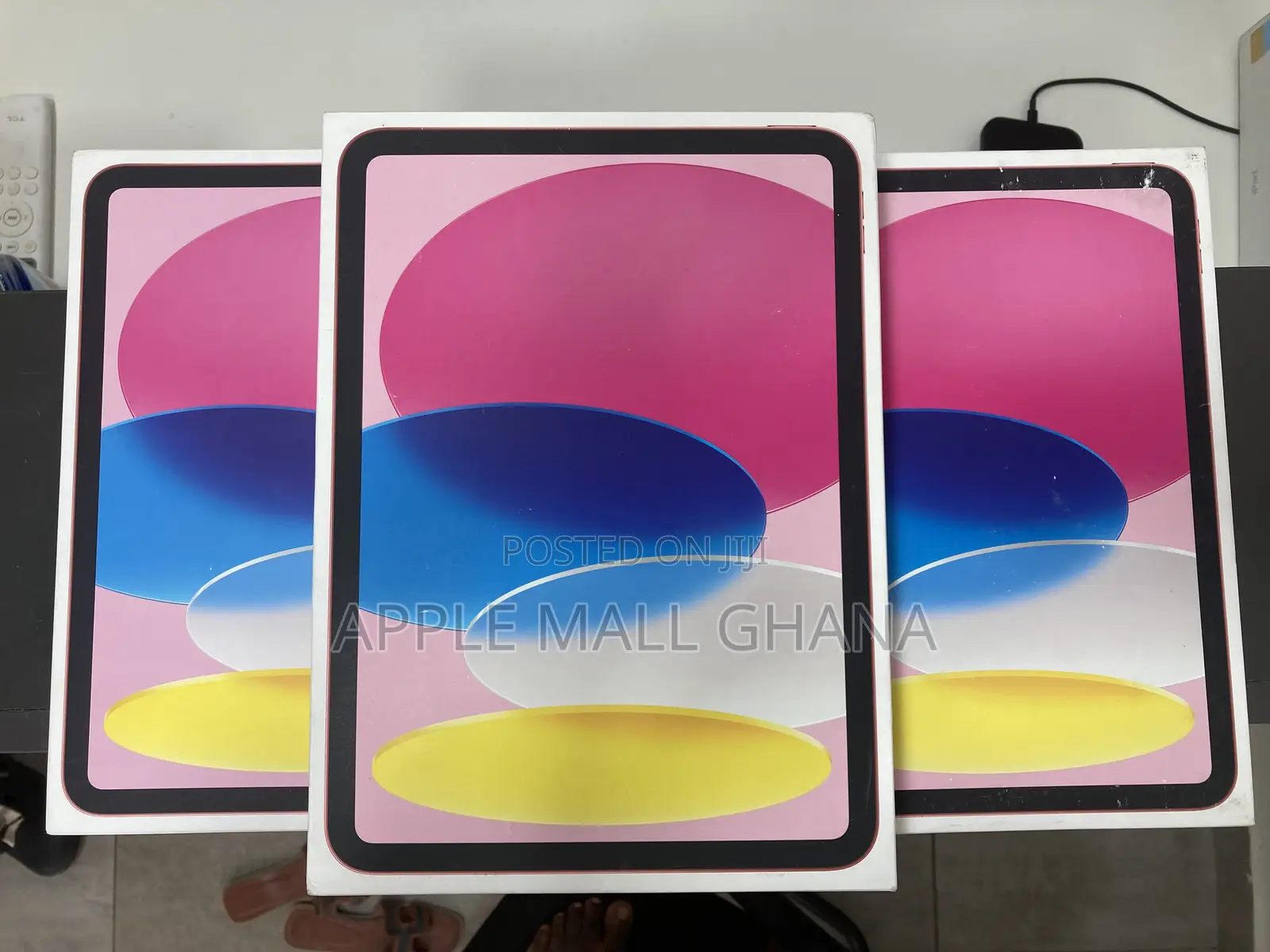 New Apple iPad (2025) 128 GB Blue