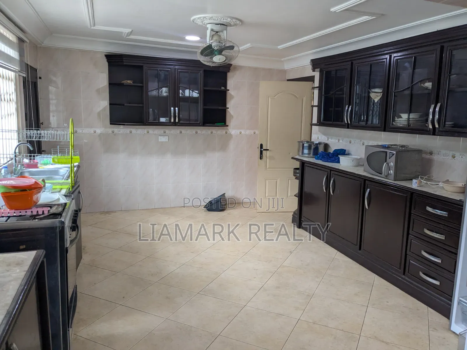 Furnished 6bdrm House in Kumasi Metropolitan for rent