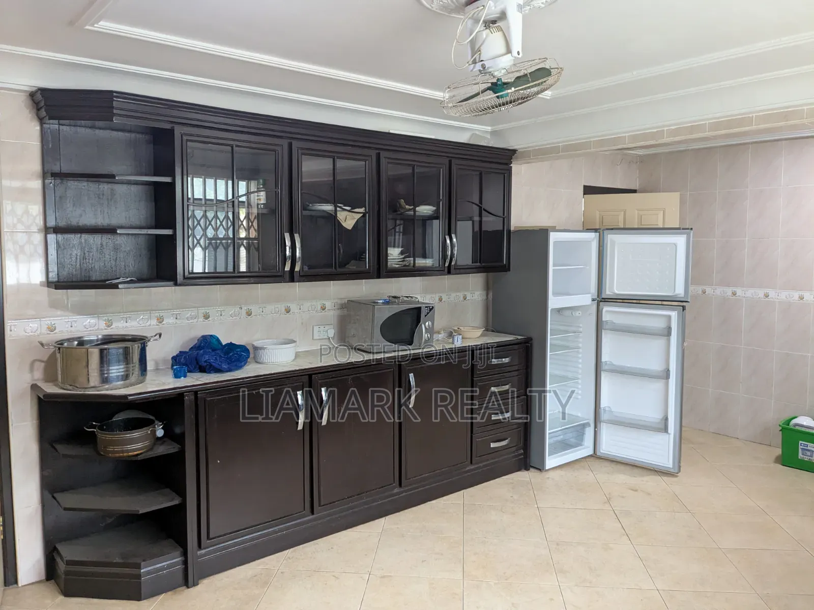 Furnished 6bdrm House in Kumasi Metropolitan for rent
