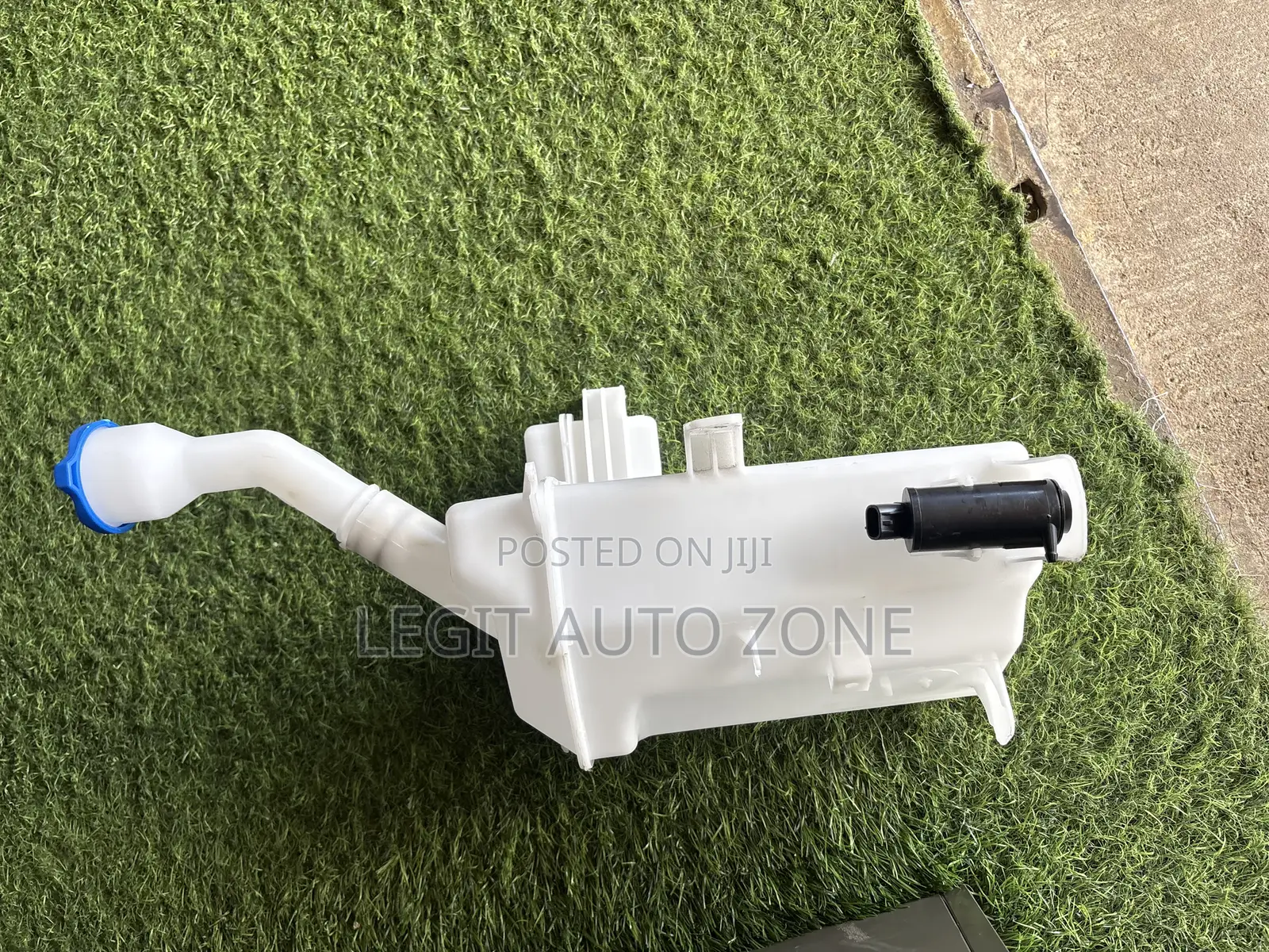 Honda Elantra 2021,2022,2023,2024, Wiper Bottle