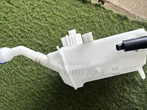 Honda Elantra 2021,2022,2023,2024, Wiper Bottle