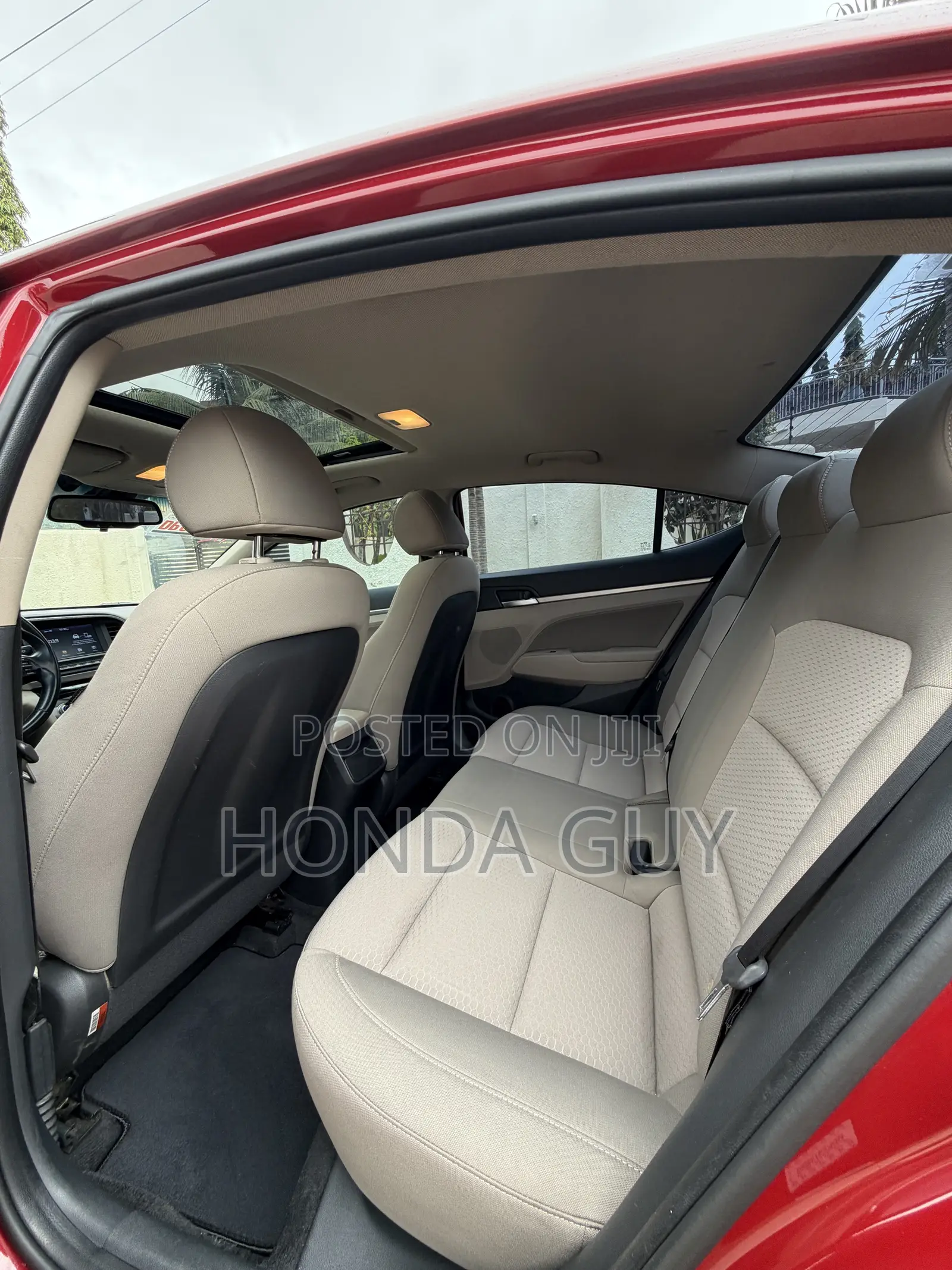 Hyundai Elantra SE 2019 Red
