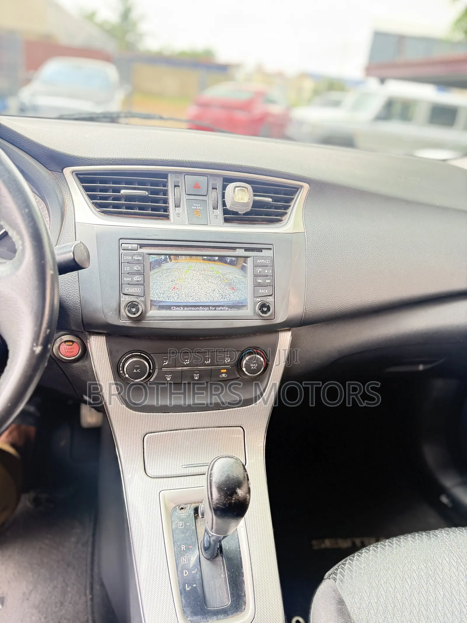 Nissan Sentra SR 4dr Sedan (1.8L 4cyl CVT) 2015 Black