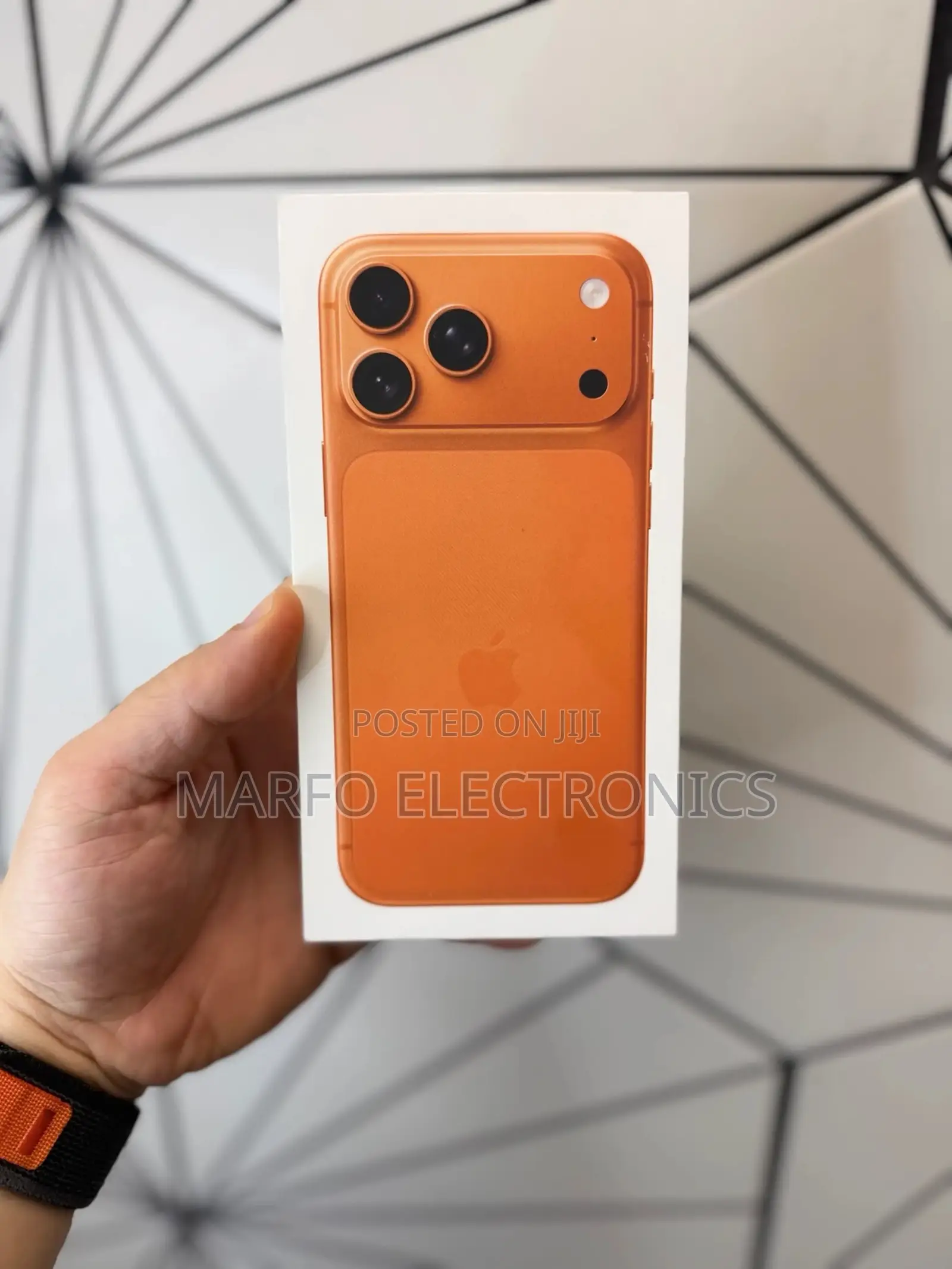 New Apple iPhone 17 Pro Max 1 TB Orange