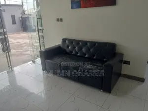 Furnished 1bdrm Apartment in Items Property, School Junction for rent