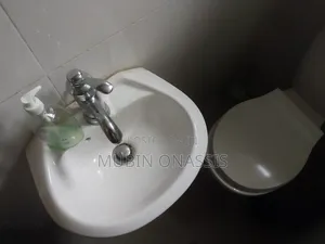 Furnished 1bdrm Apartment in Items Property, School Junction for rent