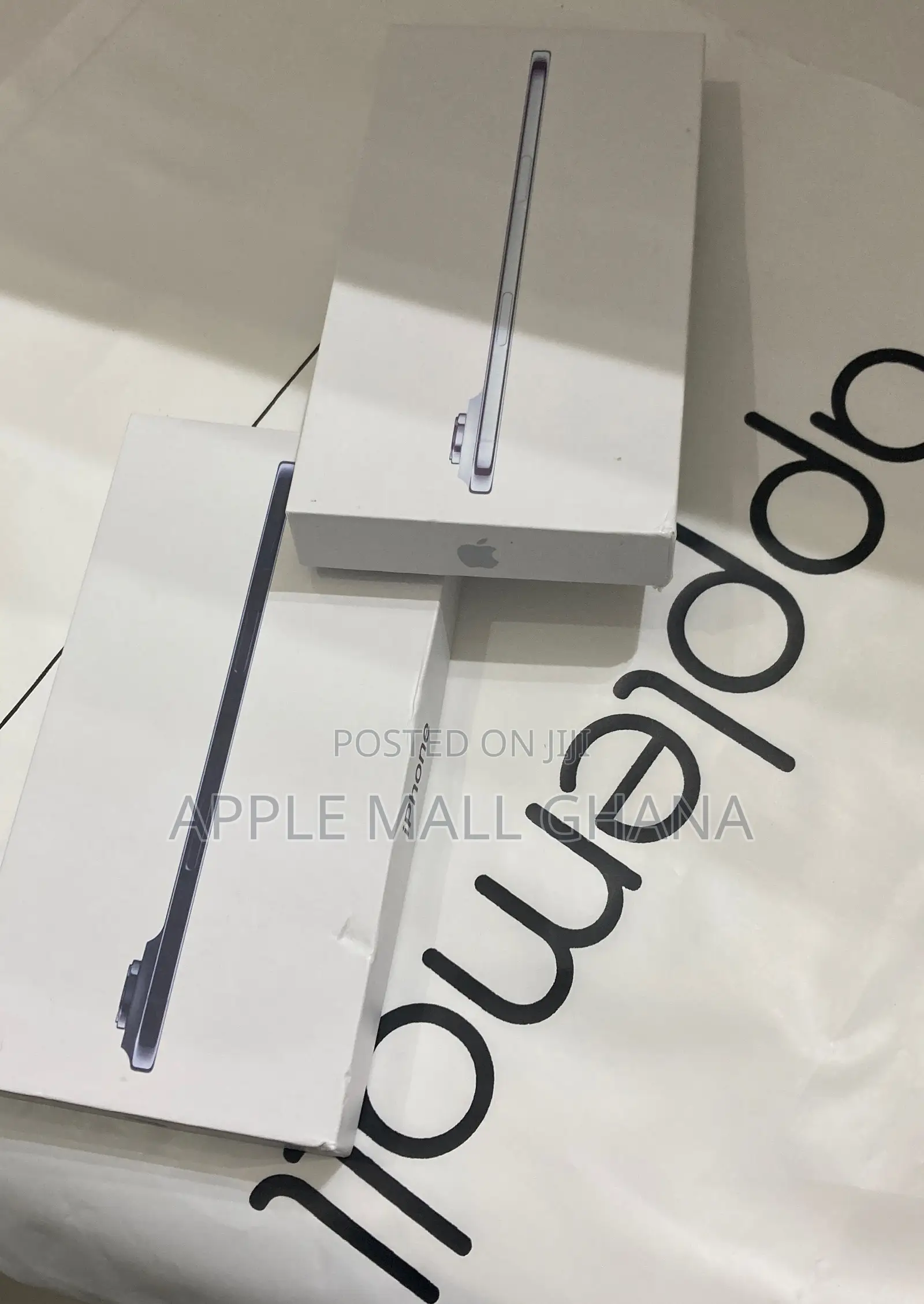 New Apple iPhone Air 256 GB Gold