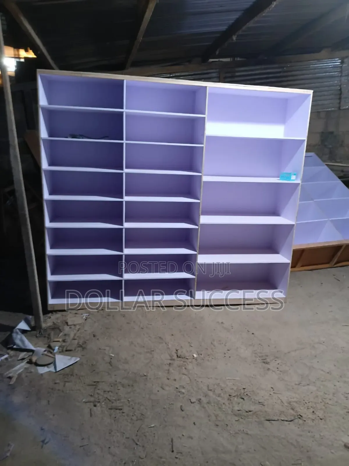 3 in 1 Show Rack Is Available