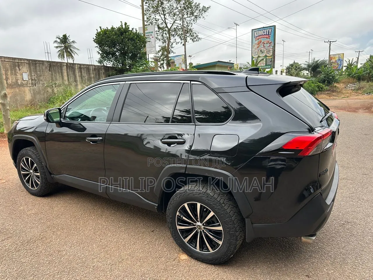 Toyota RAV4 XLE AWD 2020 Black
