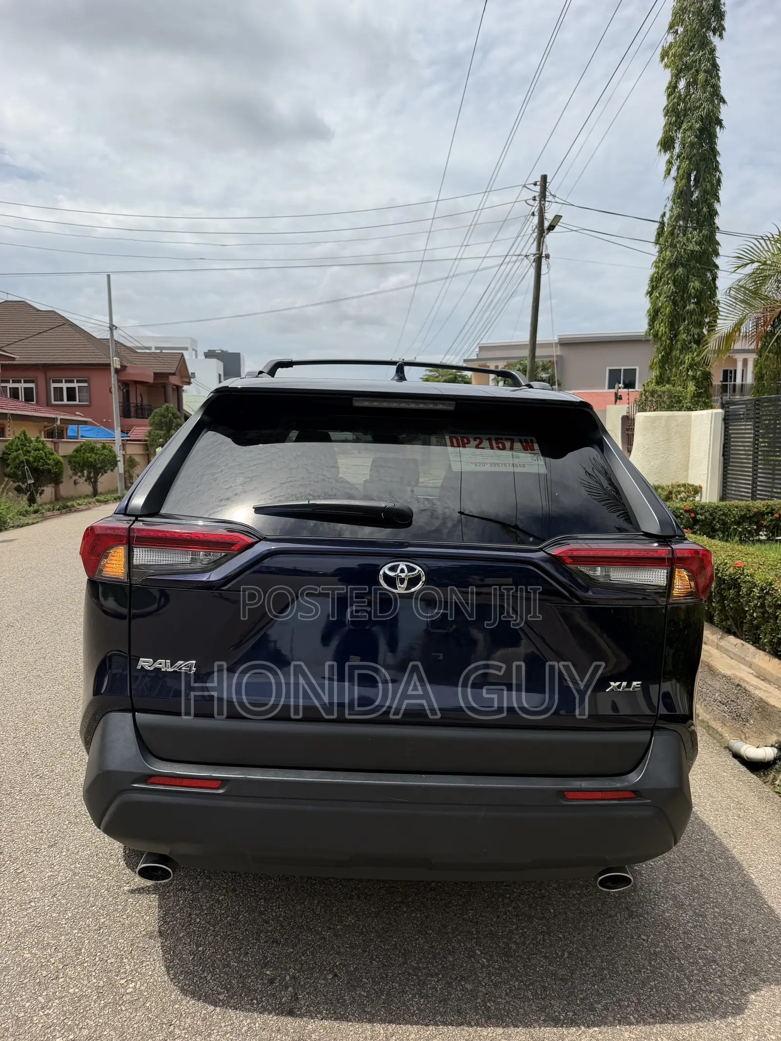 Toyota RAV4 XLE Premium AWD 2023 Blue