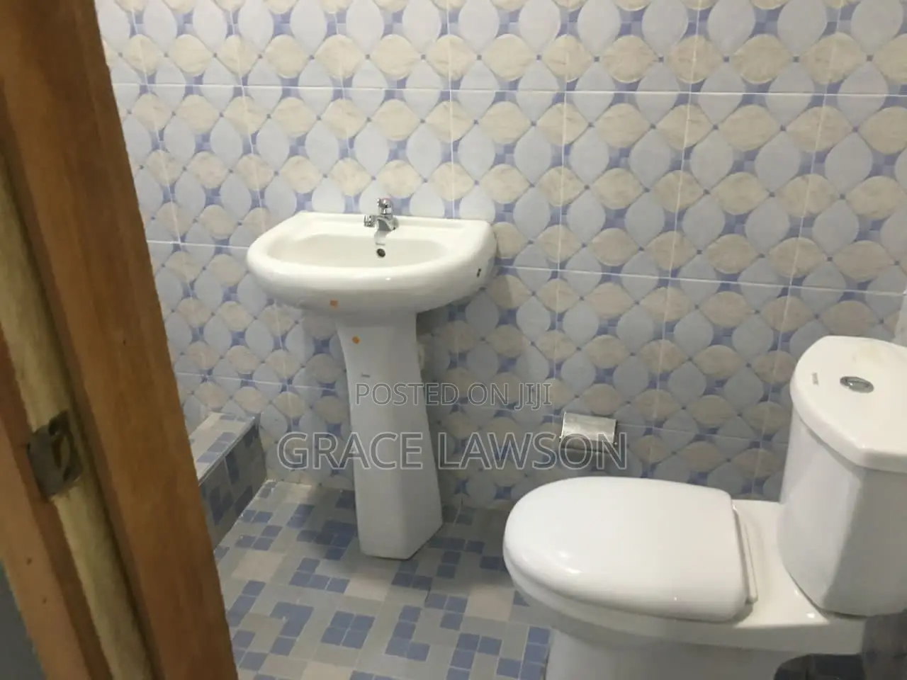 Mini Flat in Grace Has Found Us, Ablekuma for rent