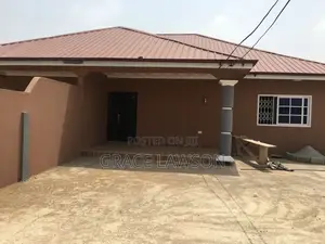 Mini Flat in Grace Has Found Us, Ablekuma for rent