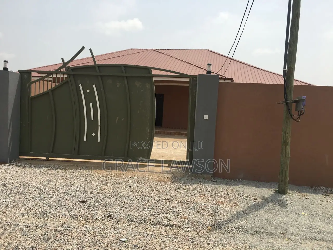 Mini Flat in Grace Has Found Us, Ablekuma for rent