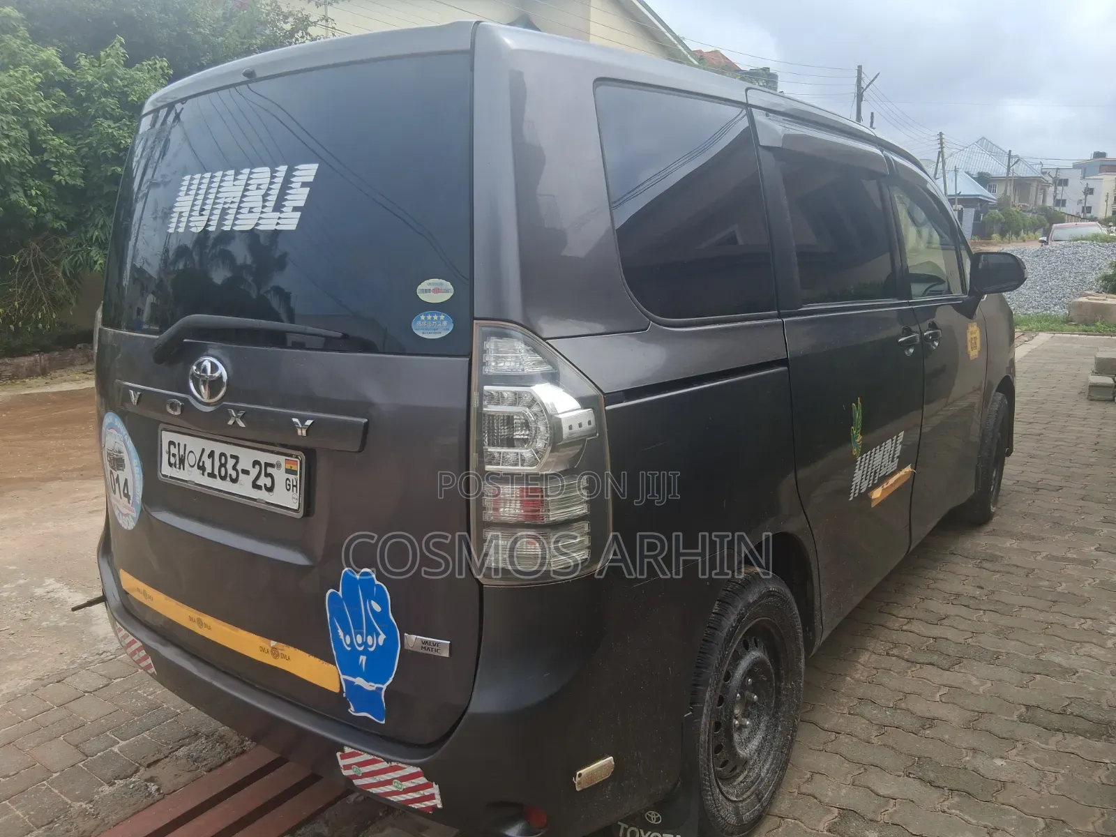 Toyota Voxy 2013 Gray