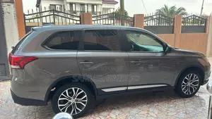 Toyota 4-Runner 2017 White