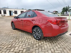 Toyota Corolla L (1.8L 4cyl 2A) 2019 Red
