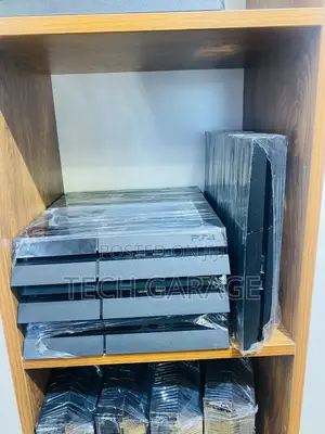Playstation 4 Standard