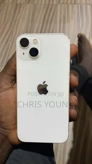 Apple iPhone 13 256 GB White