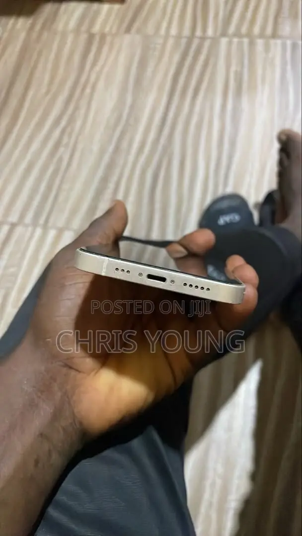 Apple iPhone 13 256 GB White