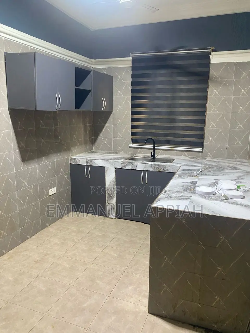 1bdrm Room & Parlour in Weija White Cross, Accra Metropolitan for rent