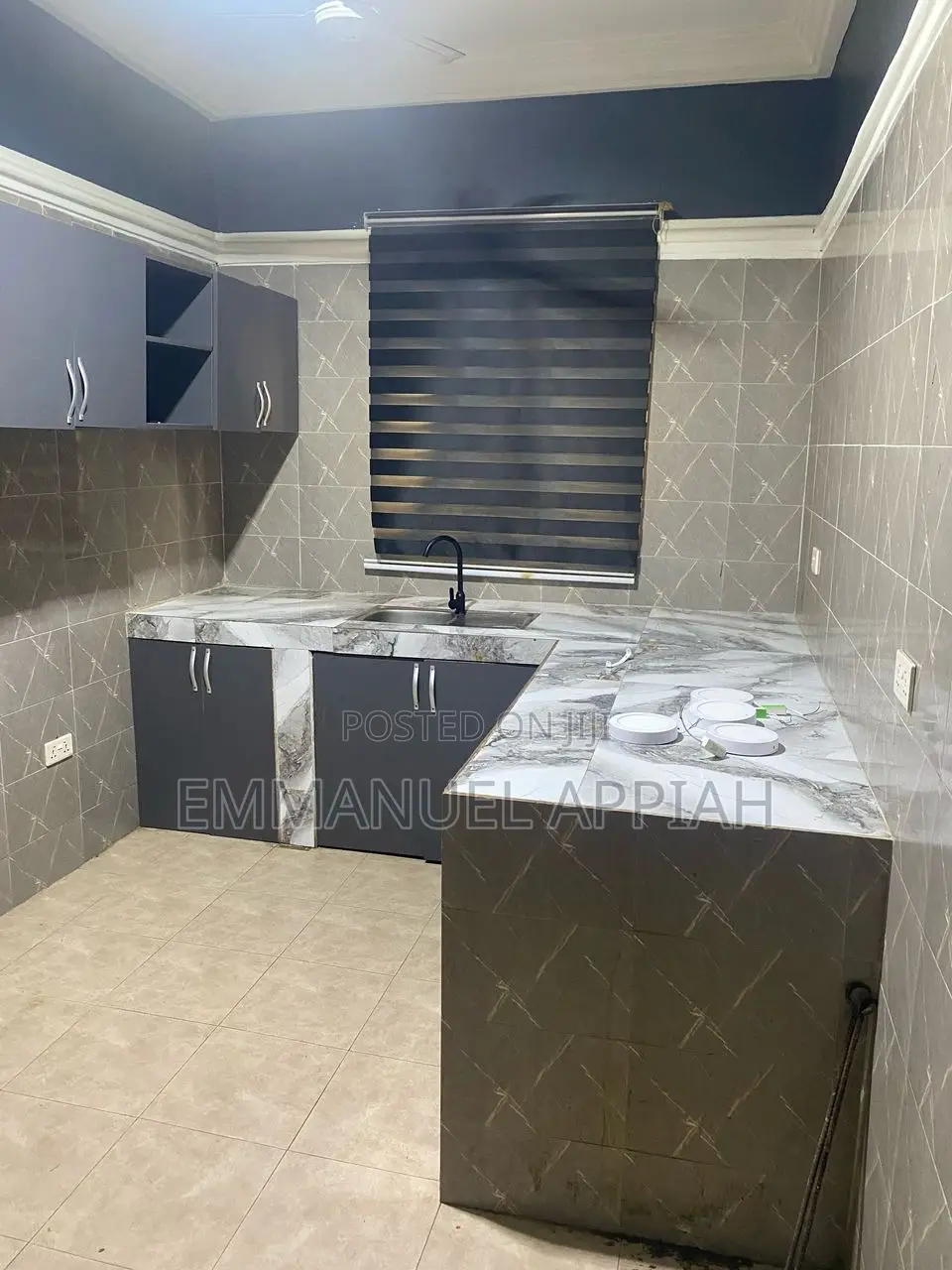 1bdrm Room & Parlour in Weija White Cross, Accra Metropolitan for rent