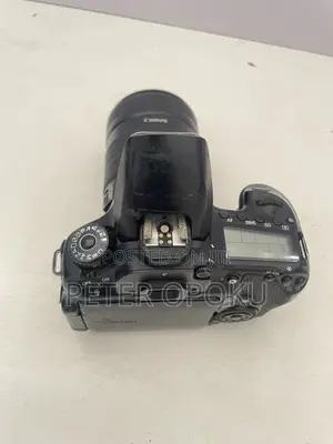 Canon Eos 60d With 18-135mm Lens