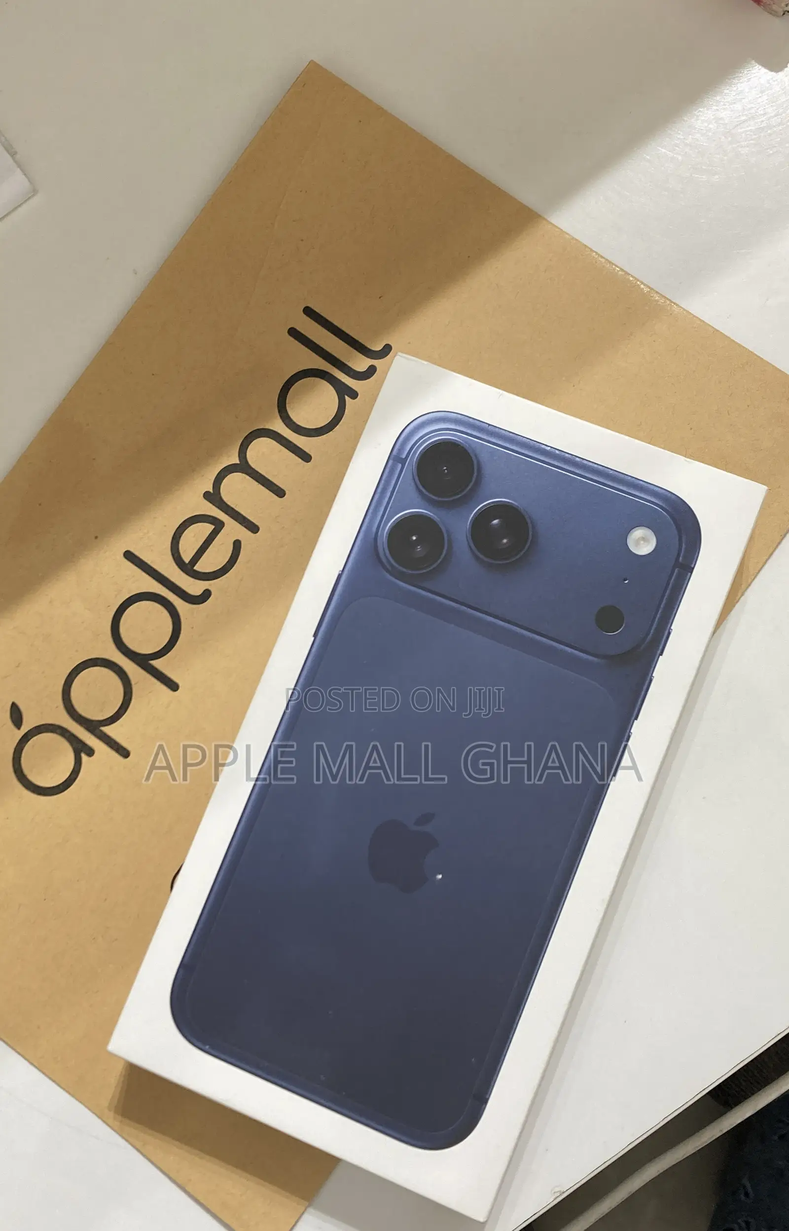 New Apple iPhone 17 Pro Max 512 GB Blue