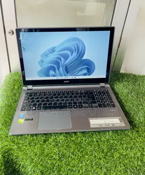 Laptop Acer Aspire V5-573PG 12GB Intel Core i7 HDD 1T