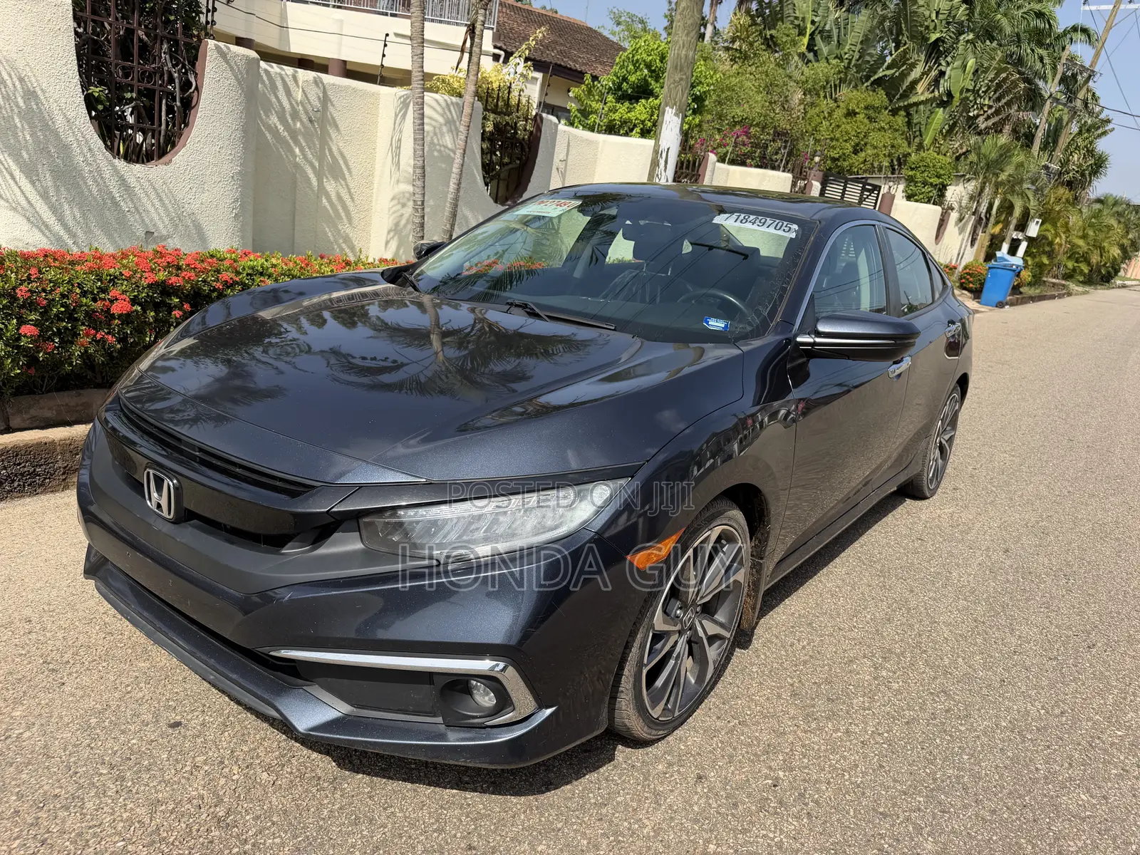 Honda Civic Touring Sedan 2019 Gray