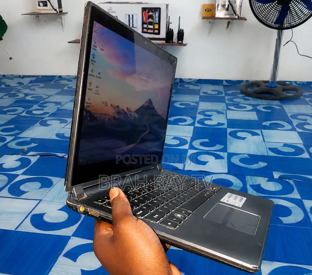 Laptop Acer Aspire V5-473P 8GB Intel Core i5 HDD 128GB