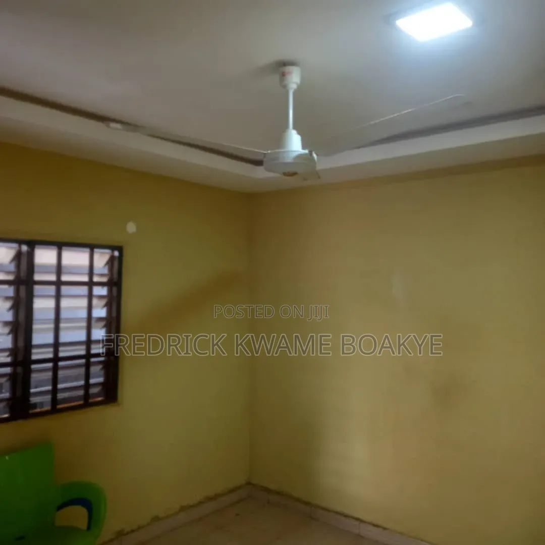 2bdrm Apartment in Brother K Estate, Kumasi Metropolitan for rent